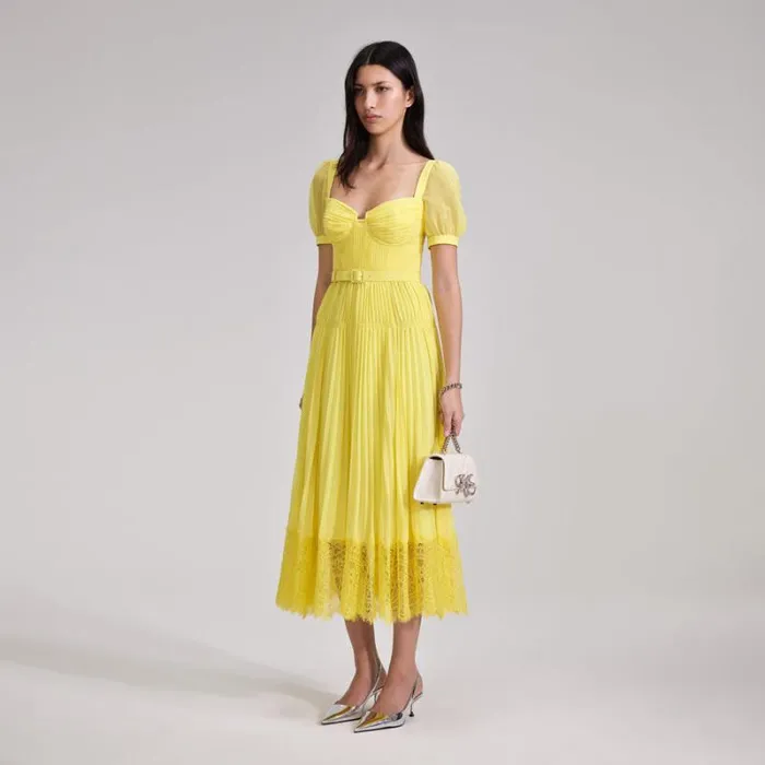 Dresses Woman SelfPortrait Yellow Chiffon Lace Detail Midi Dress Dresses Woman SelfPortrait Yellow Chiffon Lace Detail Midi Dress