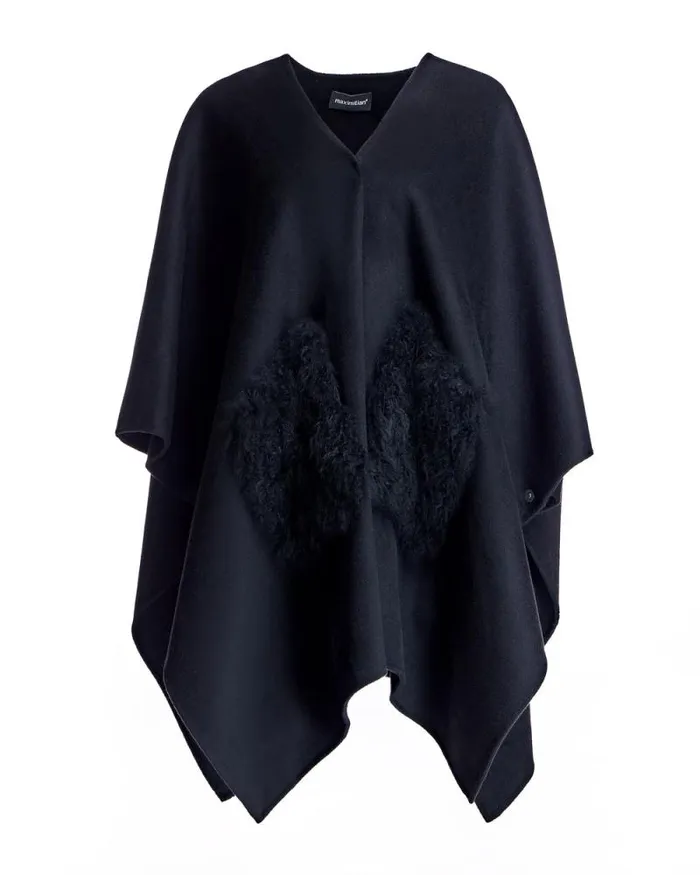 Jackets Women039s Maximilian Julia and Stella Wool Blend Ruana With Plush Cashmere Goat Trim Jackets Women039s Maximilian Julia and Stella Wool Blend Ruana With Plush Cashmere Goat Trim