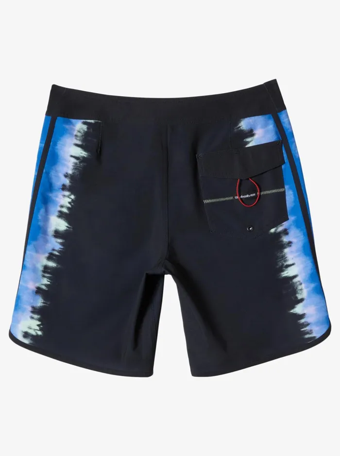 Shorts and Amphibians Men Quiksilver Surfsilk Scallop 19034 Boardshorts Black Shorts and Amphibians Men Quiksilver Surfsilk Scallop 19034 Boardshorts Black