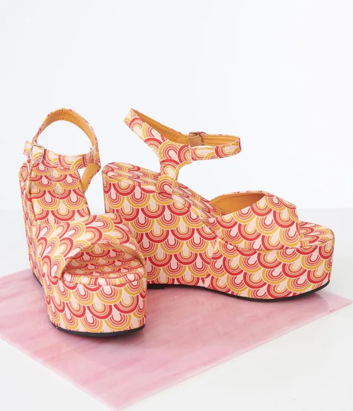 1970s Orange and Yellow Scallop Print Platform Wedges Shoes Unique Vintage Sandals
