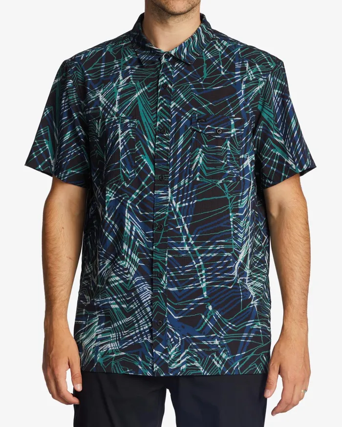 Billabong ADiv Surftrek Perf Short Sleeve Shirt Space Blue Men Shirts Billabong ADiv Surftrek Perf Short Sleeve Shirt Space Blue Men Shirts