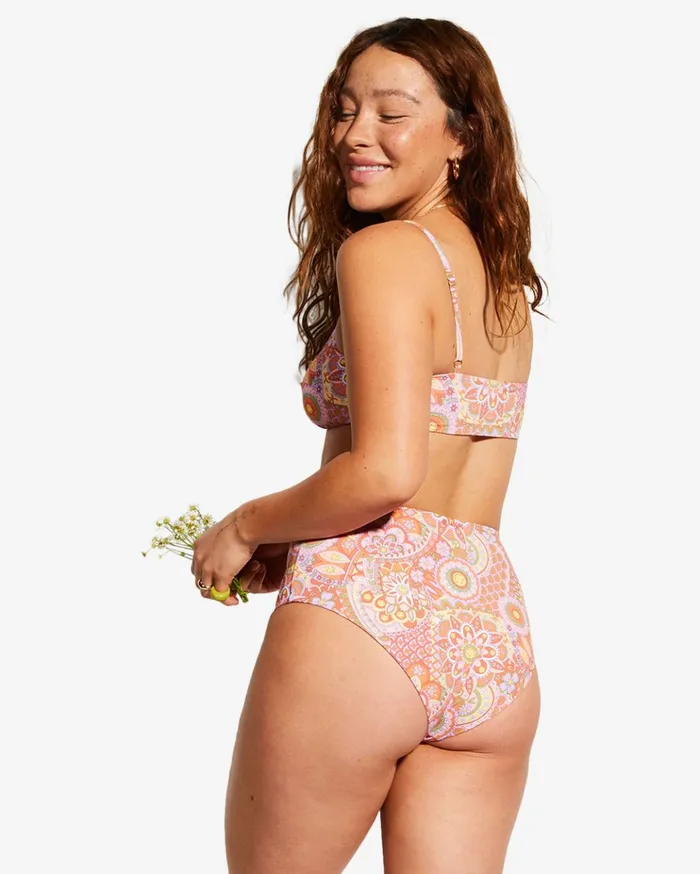 Billabong Billabong X Smiley Good Times Zoe Reversible Crop Bikini Top Multi Women Bikinis Billabong Billabong X Smiley Good Times Zoe Reversible Crop Bikini Top Multi Women Bikinis