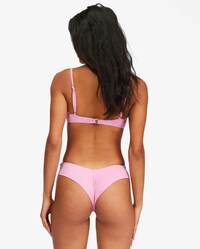 Billabong Sol Searcher Kenzley Underwire Bikini Top Paradise Pink Women Bikini Tops Billabong Sol Searcher Kenzley Underwire Bikini Top Paradise Pink Women Bikini Tops