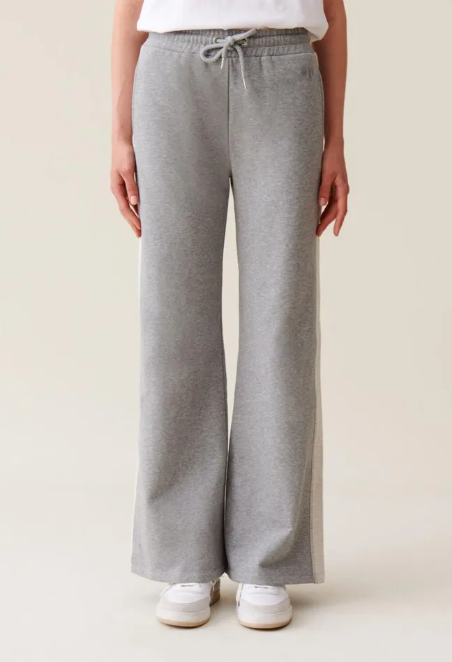 Claudie Pierlot Contrasting Grey Comfort Trousers Clothes Jeans And Trousers