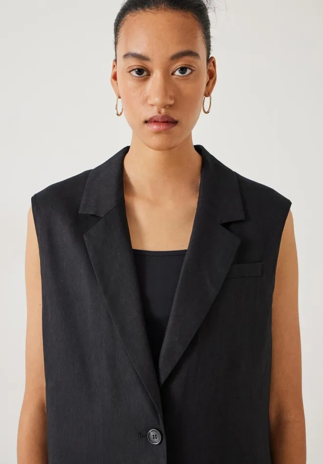 Hush Jackets and Coats Women Lana Relaxed Linen Blend Waistcoat Black Hush Jackets and Coats Women Lana Relaxed Linen Blend Waistcoat Black