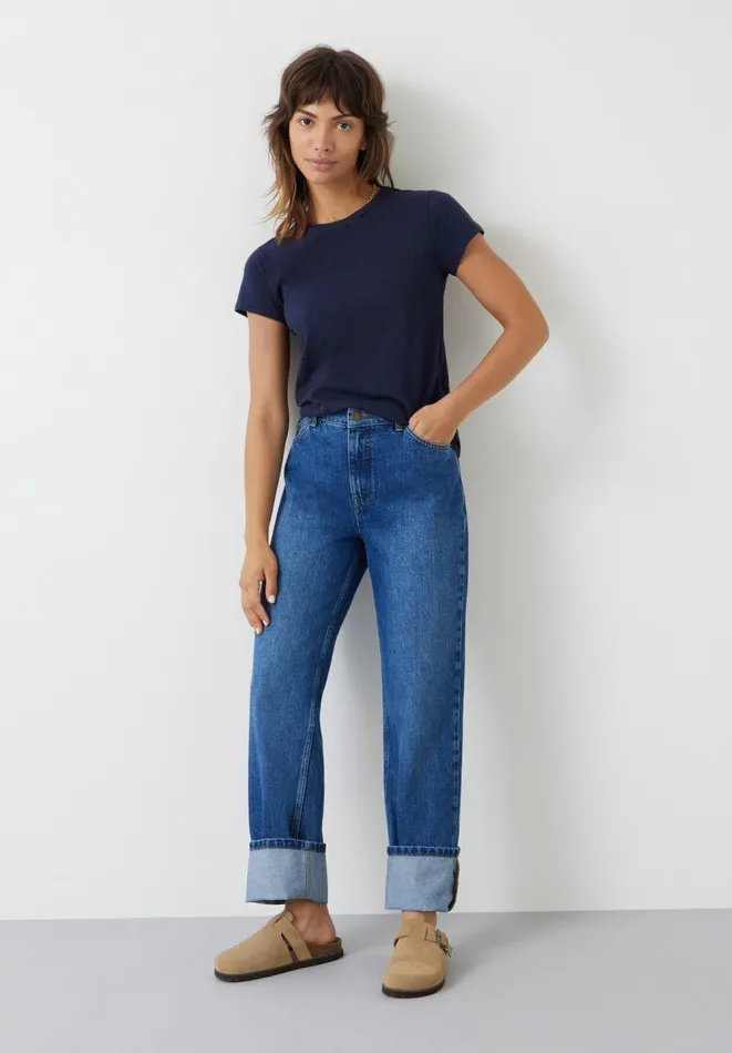 Hush Tops and Tshirts Women Slim Fit Crew TShirt Midnight Hush Tops and Tshirts Women Slim Fit Crew TShirt Midnight