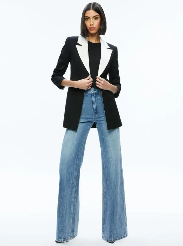 Jackets Coats Women Alice Olivia SILVIE FITTED BLAZER Blackecru