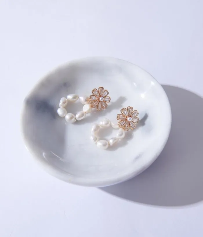 Rhinestone and Faux Freshwater Pearl Floral Drop Earrings Accessories Unique Vintage Earrings