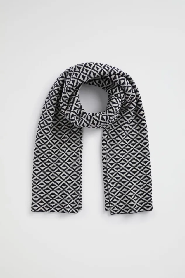 Seed Heritage Knitwear and Sweaters Geo Knit Scarf Midnight Sky 8211 Woman