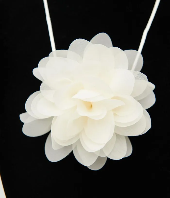 White Flower Necklace Accessories Unique Vintage Necklaces